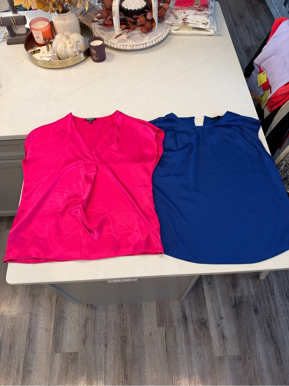 10 Express Dresses & Blouses size M smoke free read description pls ships fast - Picture 5 of 10